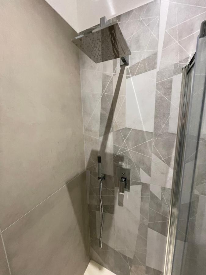 Varese Apartment 外观 照片