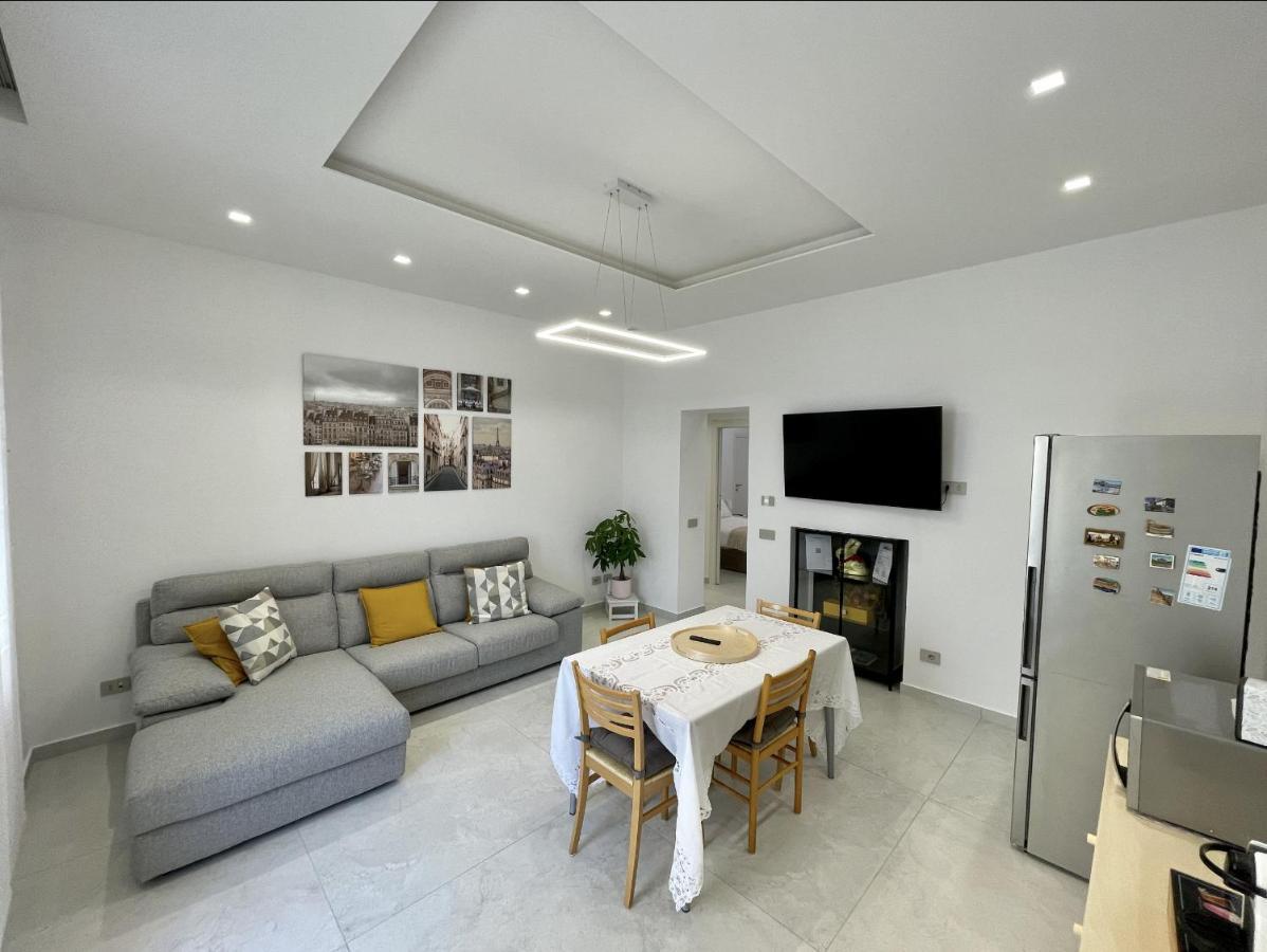 Varese Apartment 外观 照片