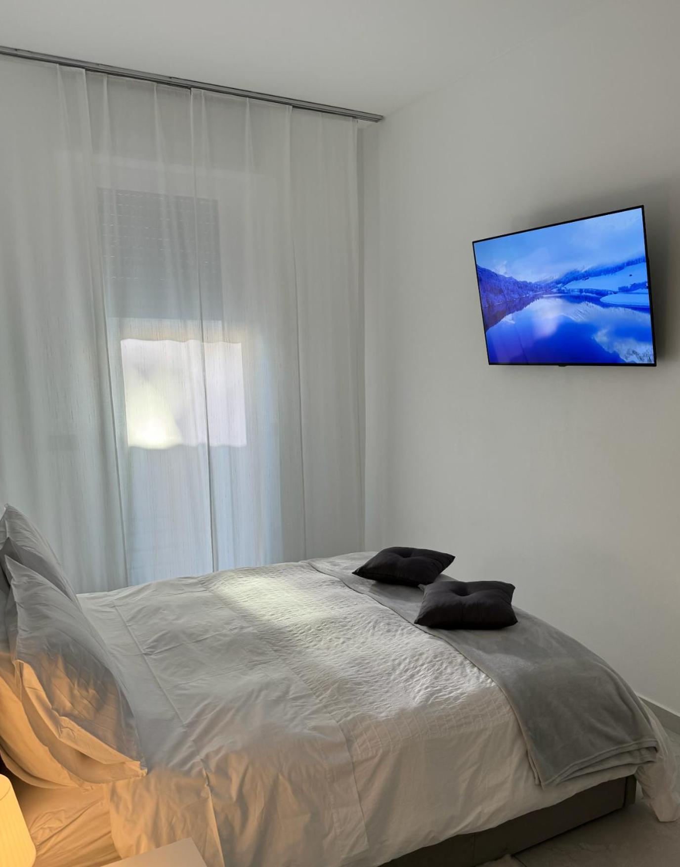 Varese Apartment 外观 照片